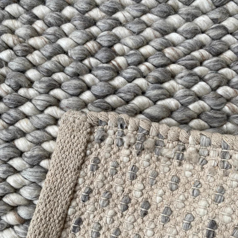 Hand Woven Chunky Wool, Fish Eye Style, Wool Area Rug. Available in Multiple in Size. Living Room Rug, Bedroom Rug