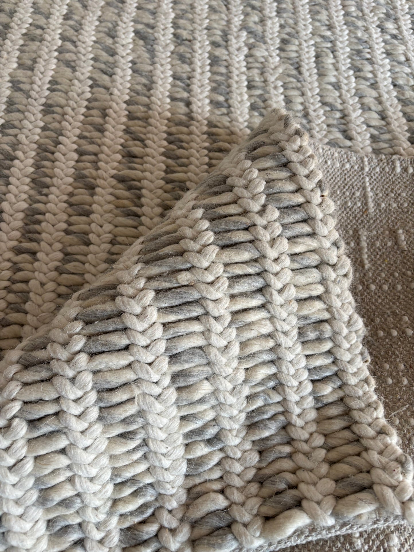 Hand Woven, Cable Knit, Chunky, Wool Area Rug. Available in Multiple Sizes. Farmhouse Rug, Bedroom Decor, Indoor Rugs, Livingroom Decor