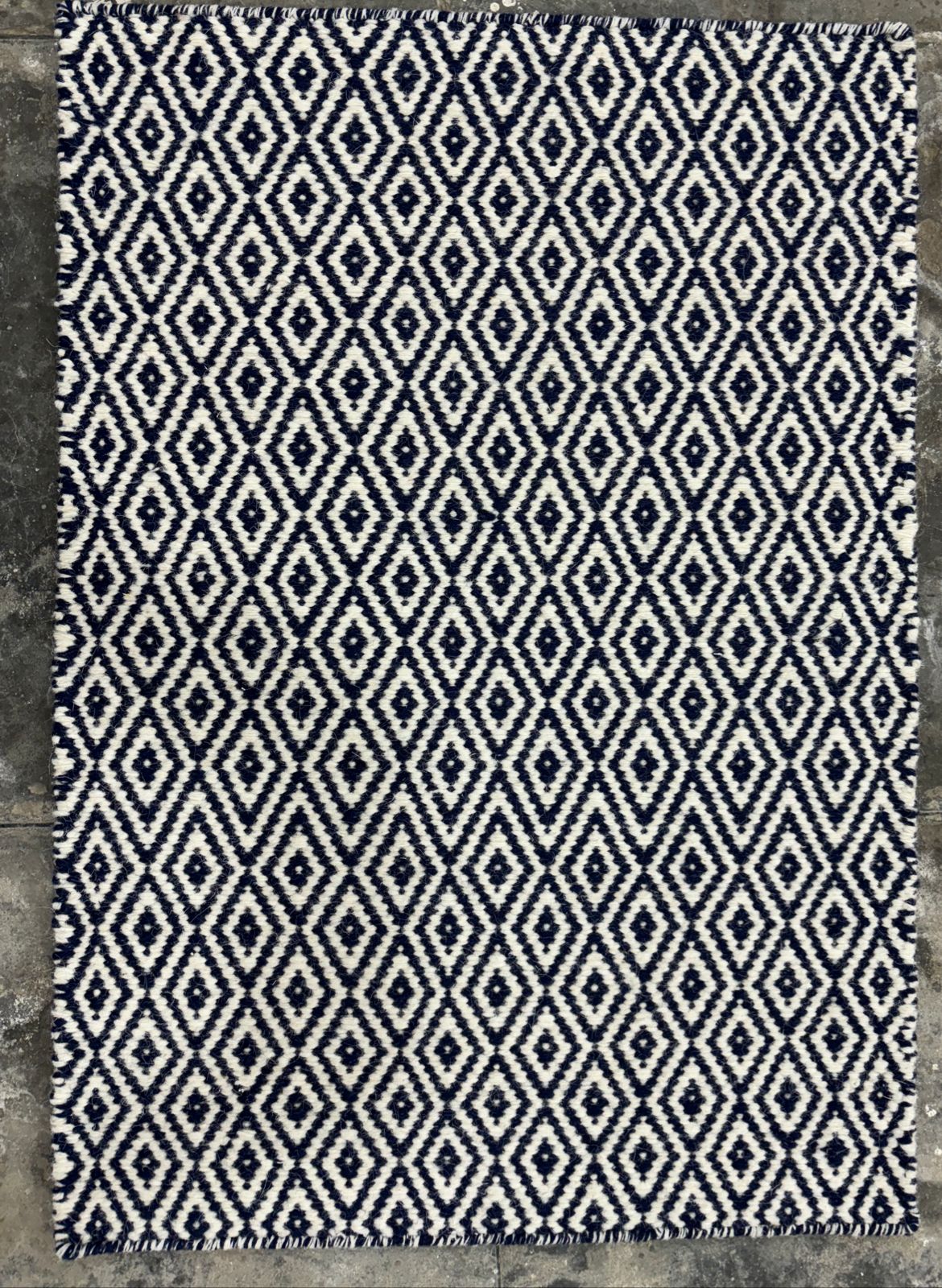 Navy Blue & White Hand woven, Wool flat weave rug, Diamond Shape - LavnLira