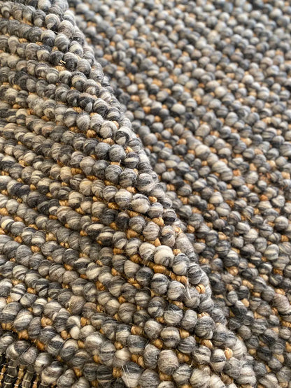 Hand Woven Super Chunky Wool and Jute Area Rug. Farmhouse Style